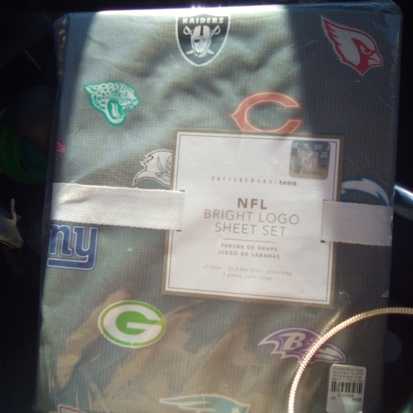 NFL Authentic Bedding Set - Picture 2 of 2